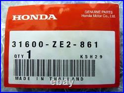 Genuine Honda Regulator Rectifier 31600-ZE2-861 forGX160, GX200, GX240, GX270, GX340