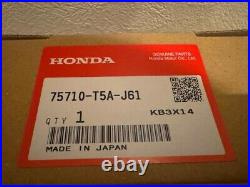 HONDA Genuine Fit Sensing Emblem 75710-T5A-J61 / 75710-T5A-J610-M1