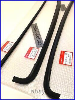 Honda Genuine Molding FR Windshield Side RH & LH Upper Set Civic 1992-1995 OEM