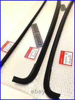 Honda Genuine Molding FR Windshield Side RH & LH Upper Set Civic 1992-1995 OEM