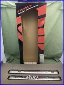 NEW GENUINE HONDA 08F85-MCA-100J Silver Cylinder Head Emblem Set FOR GL1800