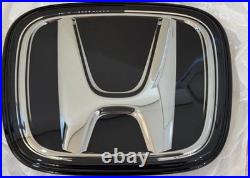 NEW Genuine Honda Odyssey 2021-2024 Front Grille Radar Emblem OEM 71125-THR-A61