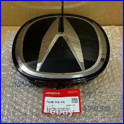 NEW? Honda Genuine 2022 Acura MDX Radar Cover, Front 71125-TYA-A01