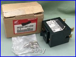 New Genuine Honda 38220-ZD1-E30 Breaker 23A