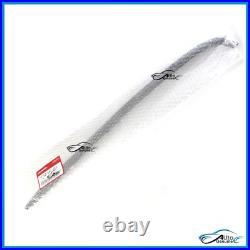New Genuine Honda 73152-SR2-003 Windshield Molding Right OEM Made In Japan New Genuine Honda 73152-SR2-003 Windshield Molding Right OEM Made In Japan