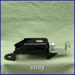 New Genuine Honda 77230-317-670 Catch, Seat