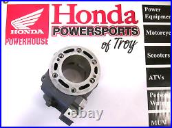 New Genuine Honda Oem Cylinder Jug 2003 Cr250r 12110-kz3-l30