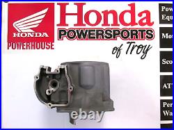 New Genuine Honda Oem Cylinder Jug 2003 Cr250r 12110-kz3-l30