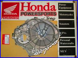 New Genuine Honda Oem Right Crankcase Cover 2009-2023 Cbr600rr 11330-mfj-a41