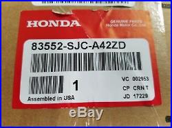 New Genuine Honda Ridgeline Drivers Door Armrest Pad 83552-sjc-a42zd Atlas Gray