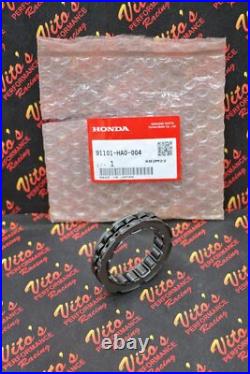 New OEM factory genuine HONDA clutch one way bearing TRX300 TRX350 TRX500
