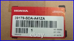 New OEM genuine Honda AM FM CD Navigation Radio 2003 Accord EX 39179-SDA-A41ZA